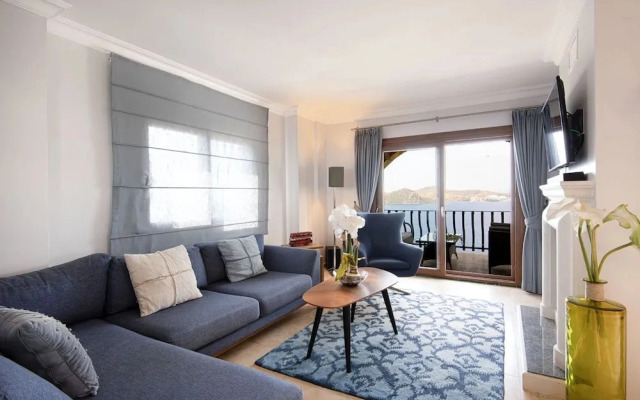 Yalıkavakta 3 Odalı Villa BD4148