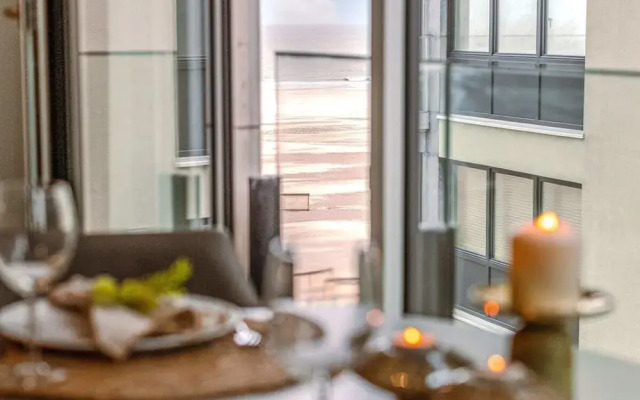 Comfortable 2 Bedroom Apartment With Sea-view