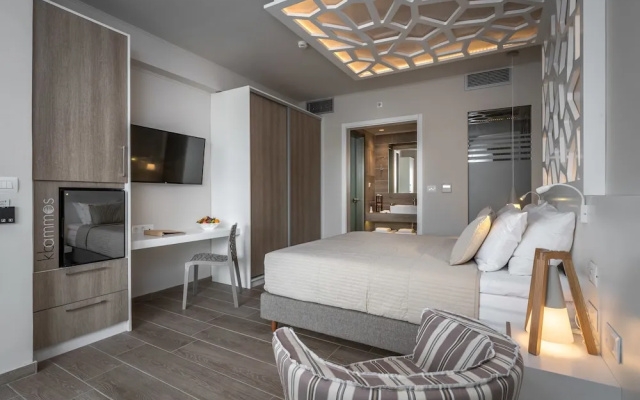 Kb Ammos Suites