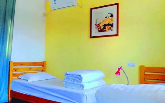 Qian Men Hostel