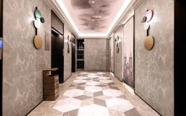 MERCURE Yixing Wanda Plaza