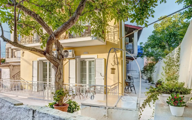 Old Well Apartments