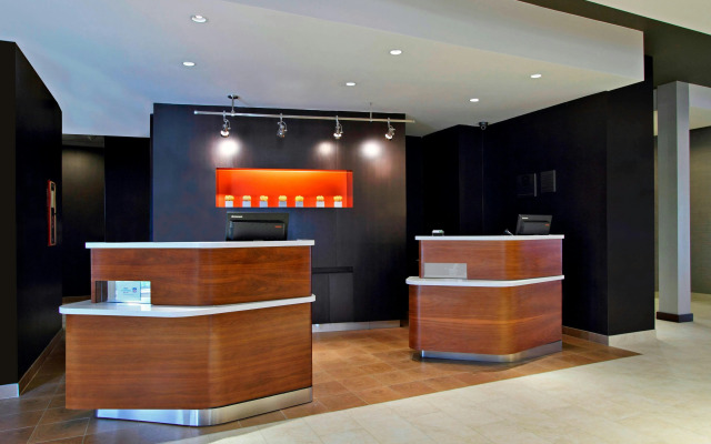 Courtyard by Marriott Victoria