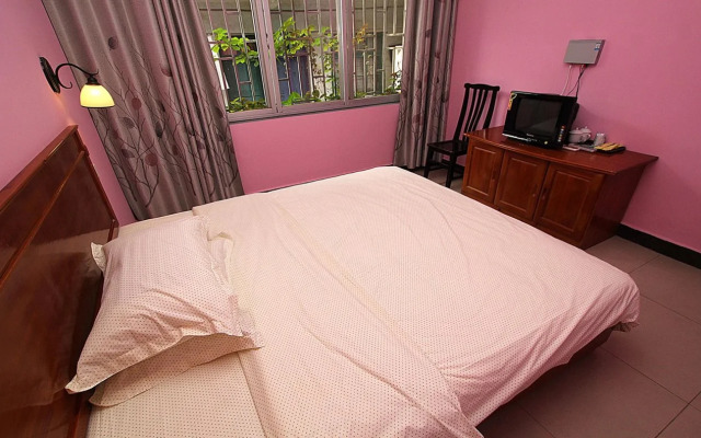 Yangshuo Travellers Land Youth Hostel