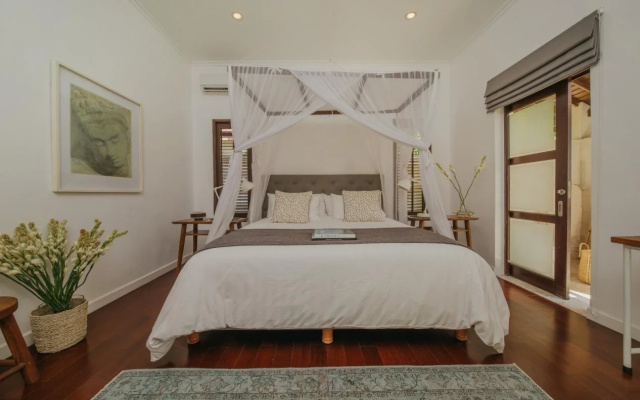 Villa Eight