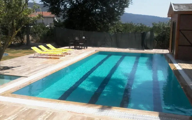 Otantik Tas Ev
