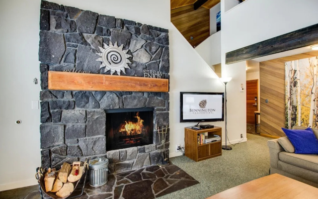 Meadow House Condo 8