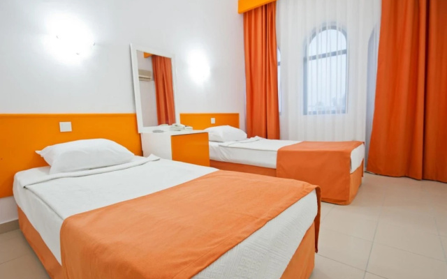 Barhan Beach Hotel