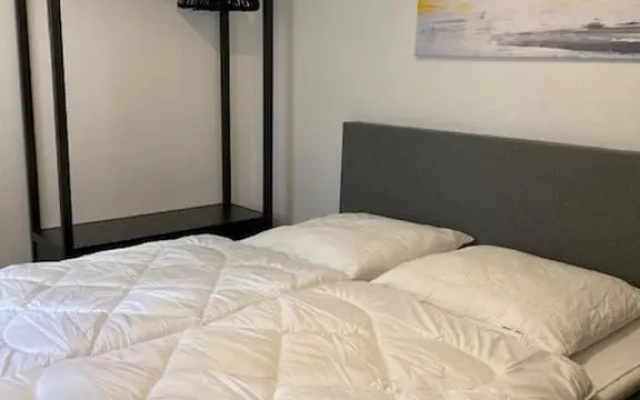 Grand Suite mit Terrasse & Parkplatz - ABC298