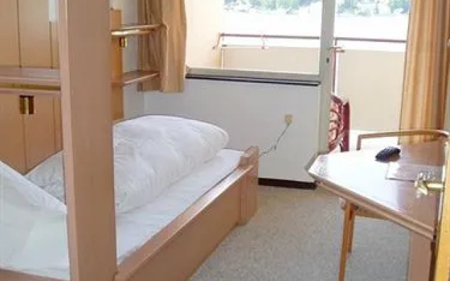 Tennis & Yacht Hotel Velden