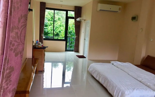 Wang Tey Homestay Khiri Wong