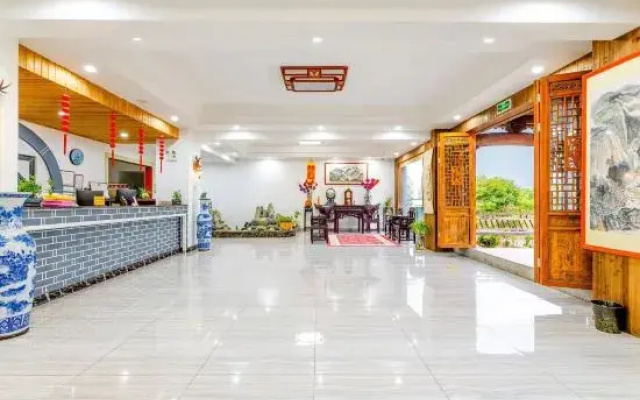 Kaiman Hotel (Huangshan North Railway Station)