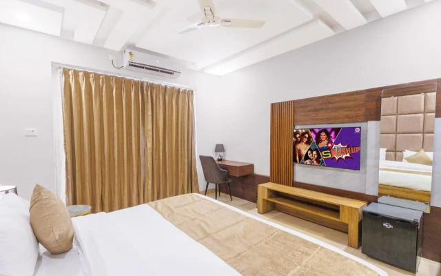 Stone Wood Hotel Rishikesh