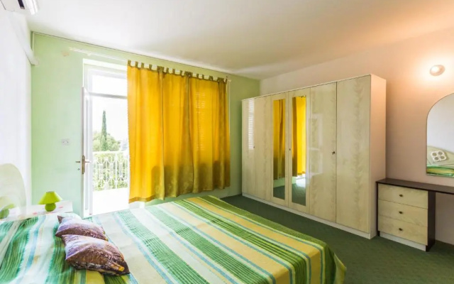 Apartments Sany