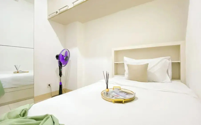 Modern Look 2Br At Green Bay Pluit Apartment