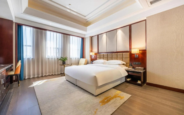 Aoshideng Hotel (Yulin College)