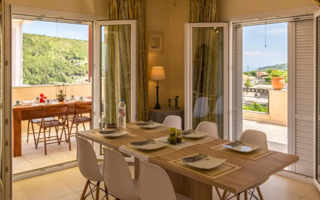 Dimitras House