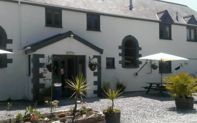 Innis Inn