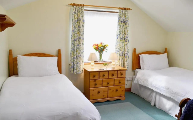 Holly Cottage