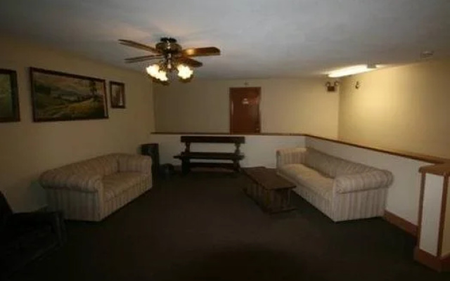 Executive Inn Orange