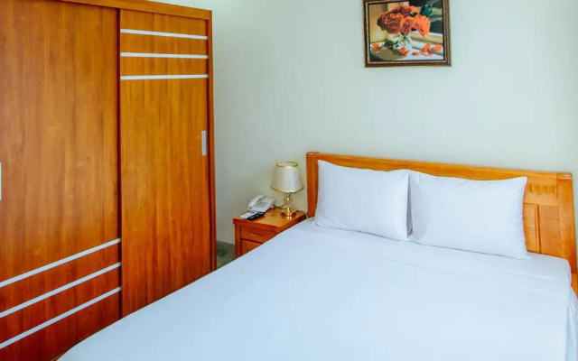 Lan Tuong Hotel