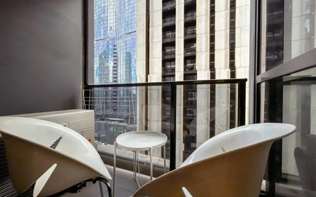 Lovely 2BR apartment in Melbourne CBD-80A06