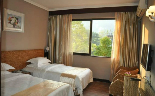 Guilin Lipu Fengyu Yanshan Resort