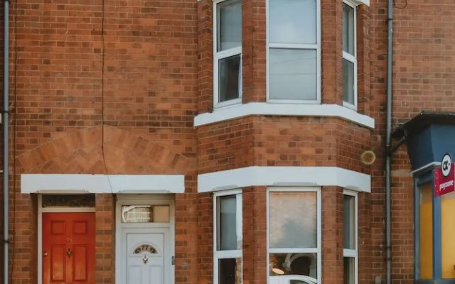 Brand New Townhouse In Rugby