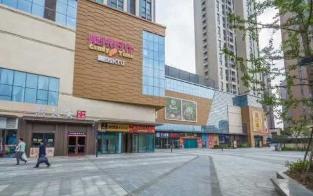 Zhengzhou Gaoxin·Zhengzhou University Subway Station· Locals Apartment 00161000
