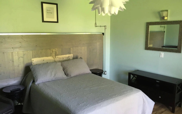 Rooms at The Pecan
