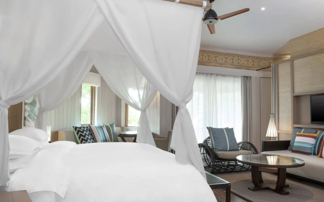 Sheraton New Caledonia Deva Spa & Golf Resort