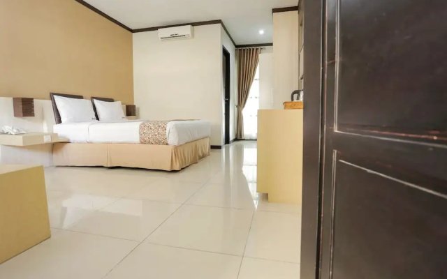 RedDoorz Plus near Farmhouse Lembang