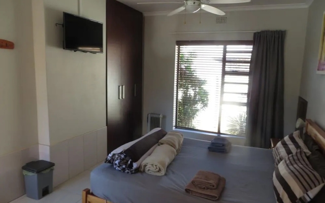 Cape Oasis Guesthouse