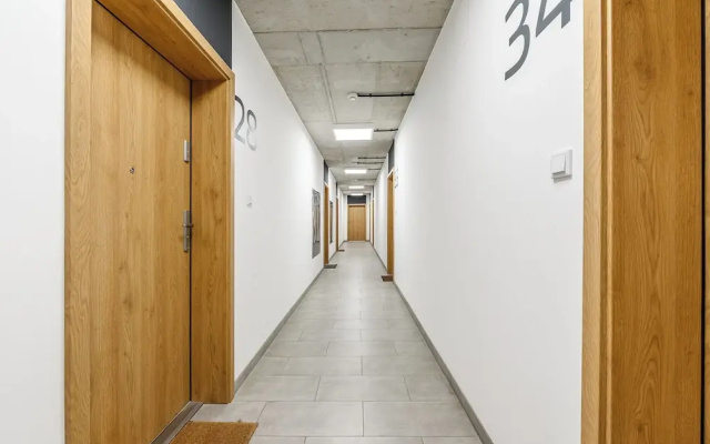Lumina luxury 4-rooms apart with parking