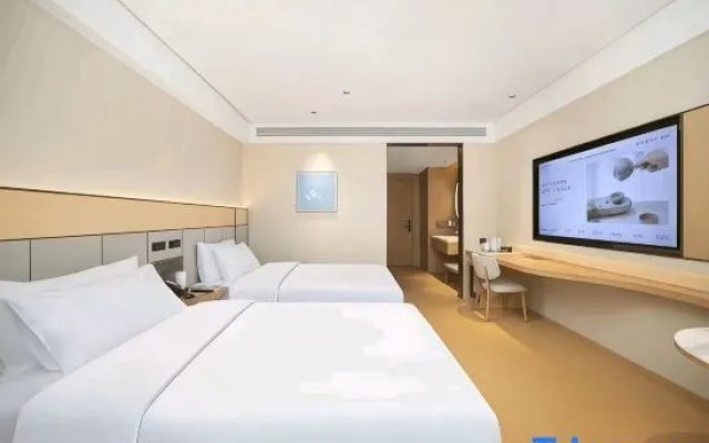 Hui Zhi Hotel (Zhuji Children's Clothing City, Huzhou)