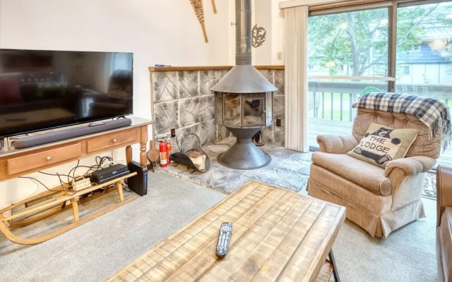 Alpine Meadows 30 3 Bedroom Townhouse by Redawning