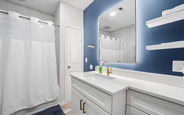 Beautiful Rental Unit in Chicago