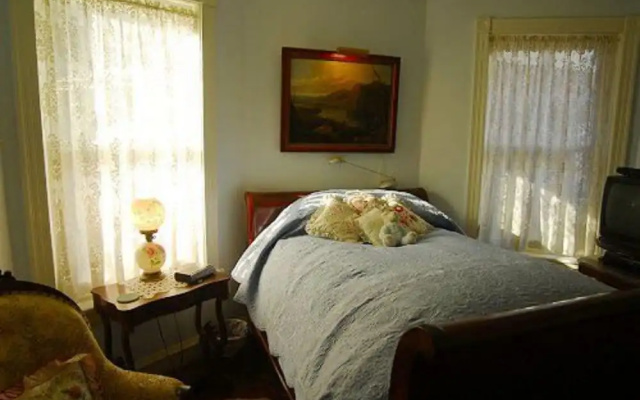 Burbridge St. B&B