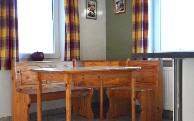 Cozy Holiday Home in Érezée with Forest Near