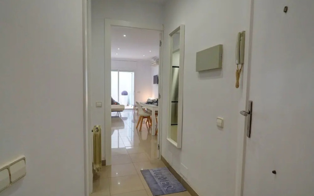White Center Apartment by Hello Apartments Sitges