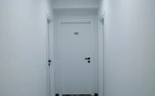 7Seven Hotel