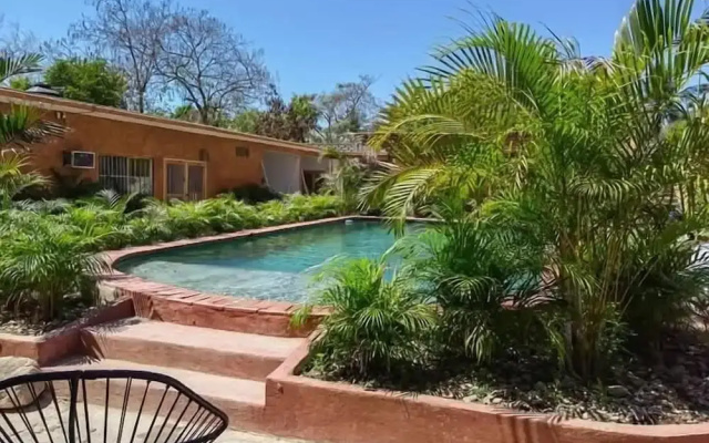 Casa Melrose