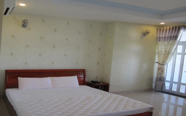 Thu Khoi Hotel