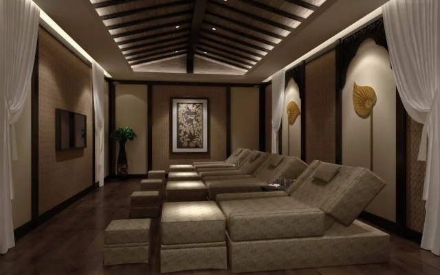 Vienna Hotel(Chongqing West Railway Station Southwest Hospital Branch)