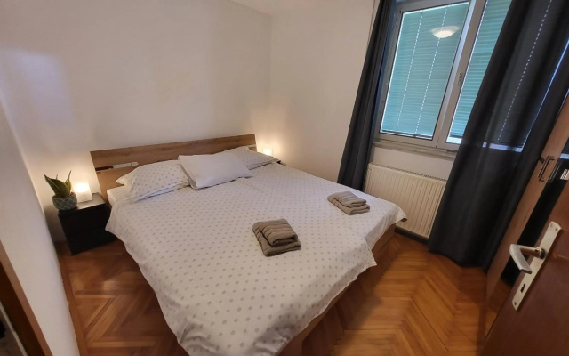 Sava river house - apartments