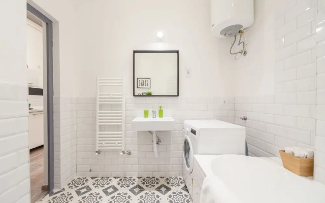 Venus Apartments - Almassy Park