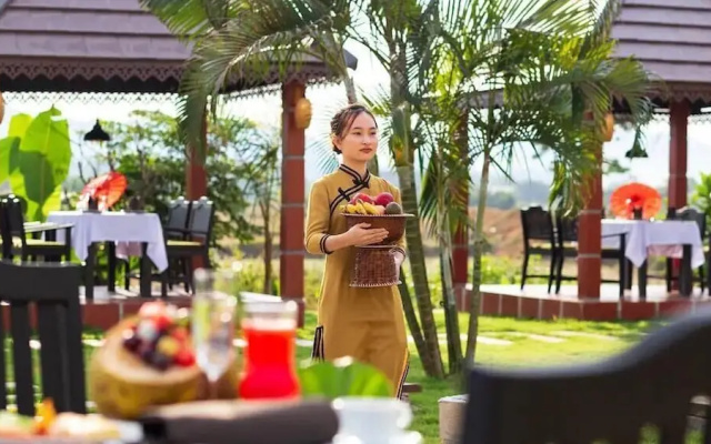 Sansan Boutique Resort & Spa