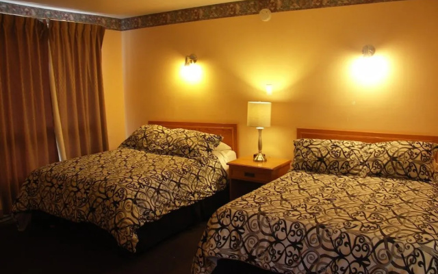 Rainbow Inn