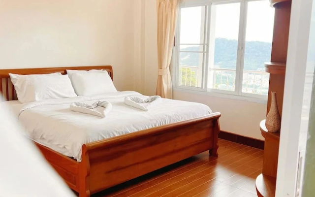 Entire Boho Luxe Villa & Spa Overlooking Patong