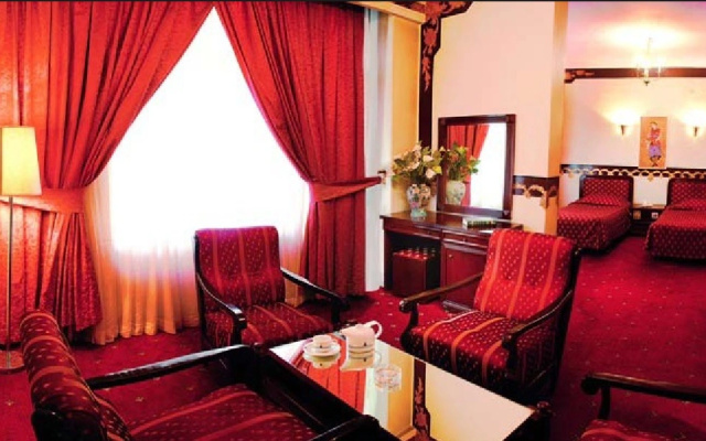 Kowsar Tehran Hotel